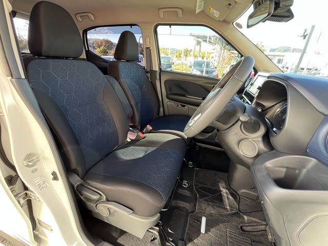 MITSUBISHI ek X 2020