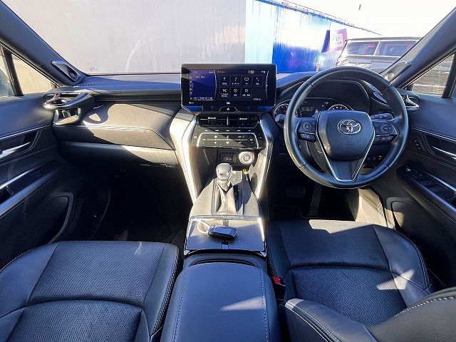 TOYOTA HARRIER 2WD 2020