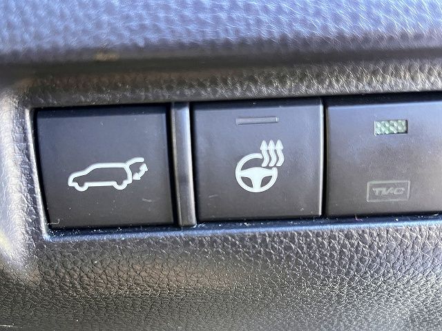 TOYOTA HARRIER 2WD 2020