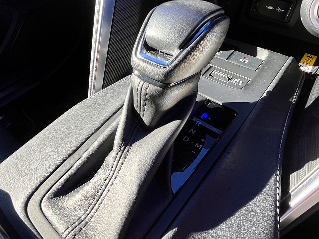 TOYOTA HARRIER 2WD 2020