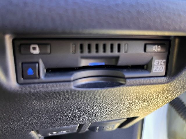 TOYOTA HARRIER 2WD 2020