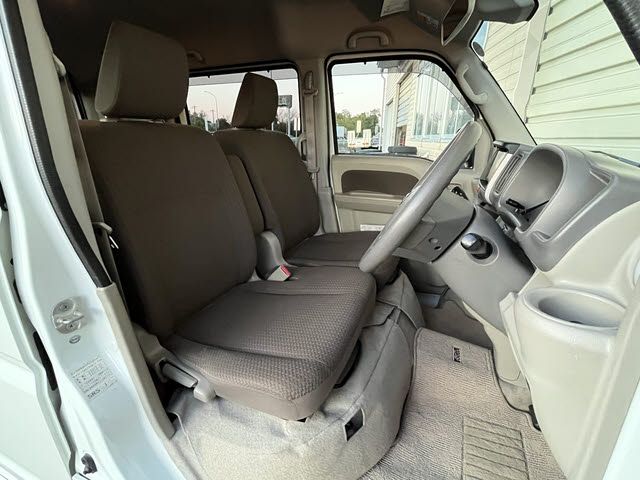 NISSAN NV100 CLIPPER RIO 4WD 2019