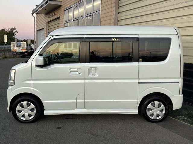 NISSAN NV100 CLIPPER RIO 4WD 2019