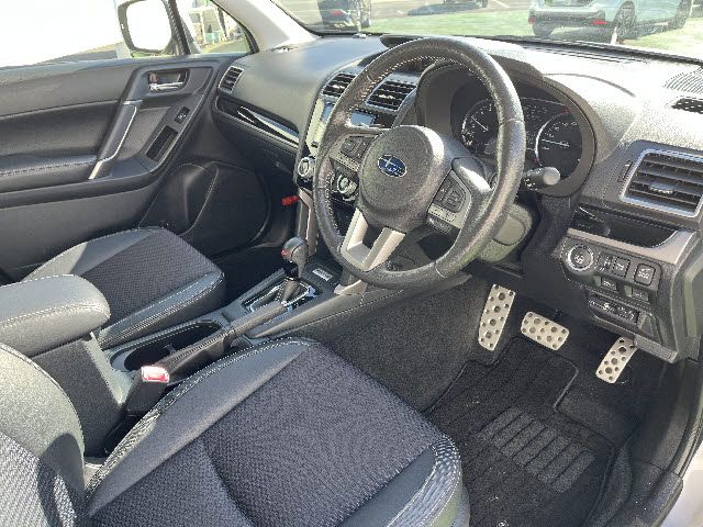 SUBARU FORESTER 2016