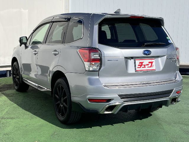 SUBARU FORESTER 2016