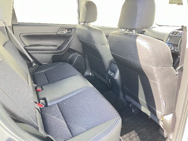 SUBARU FORESTER 2016