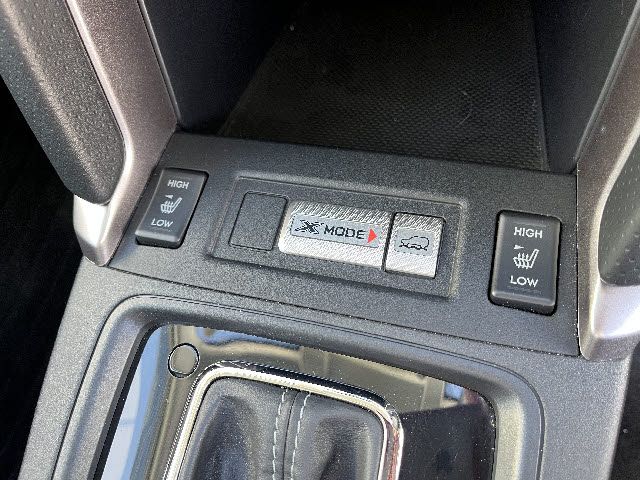 SUBARU FORESTER 2016