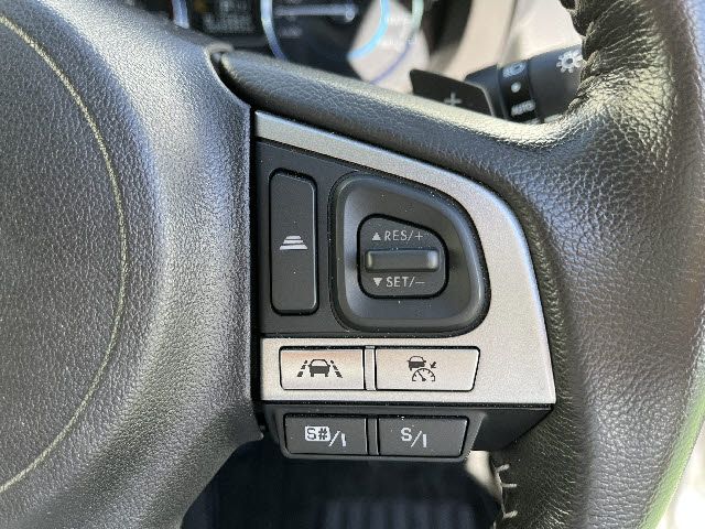 SUBARU FORESTER 2016