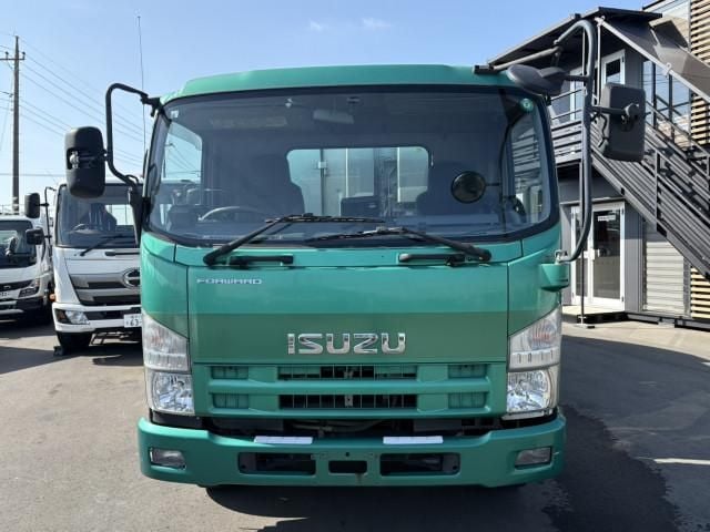ISUZU FORWARD 2008