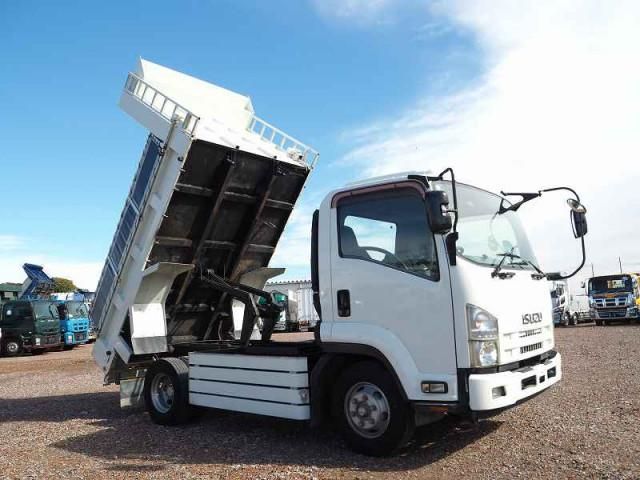 ISUZU FORWARD 2012