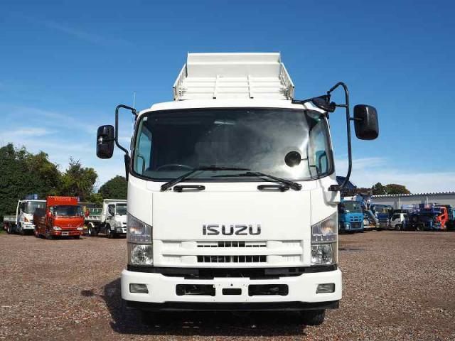 ISUZU FORWARD 2012