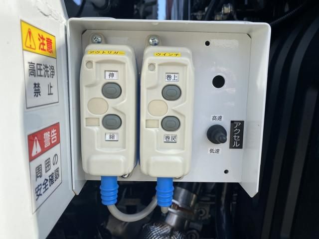 MITSUBISHI FUSOU SUPER GREAT 2025