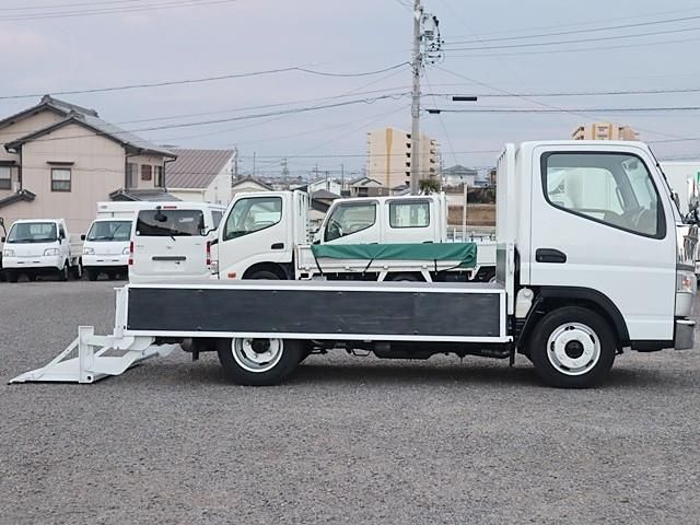 MITSUBISHI CANTER 2020