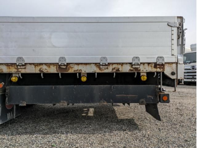 NISSAN DIESEL Quon 2016