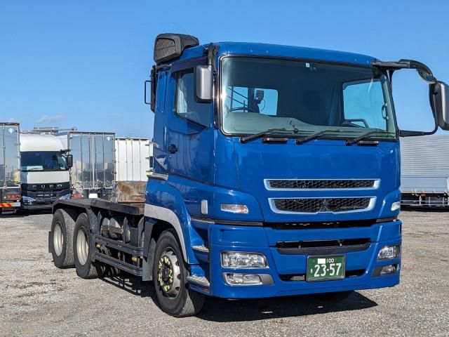 MITSUBISHI FUSOU SUPER GREAT 2016