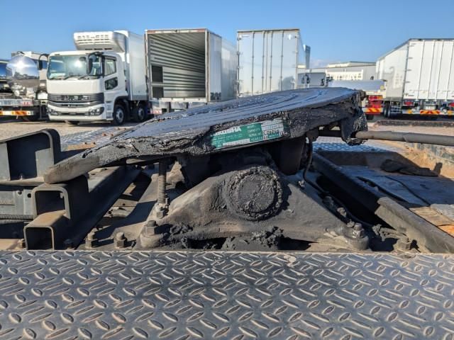 MITSUBISHI FUSOU SUPER GREAT 2016