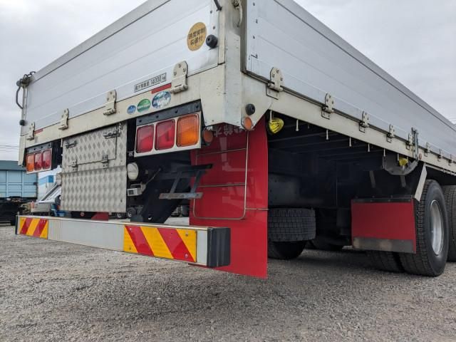 NISSAN DIESEL Quon 2016