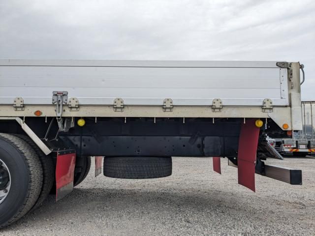 NISSAN DIESEL Quon 2016