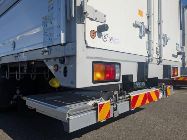 MITSUBISHI FUSOU FIGHTER 2023