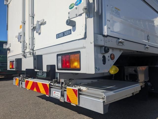 MITSUBISHI FUSOU FIGHTER 2023