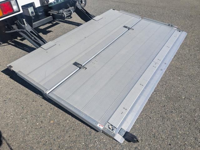 MITSUBISHI FUSOU FIGHTER 2023