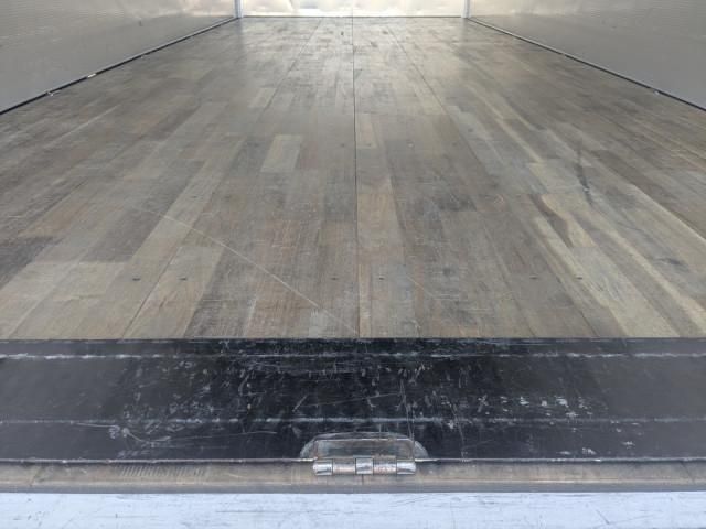 MITSUBISHI FUSOU FIGHTER 2023