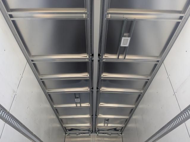 MITSUBISHI FUSOU FIGHTER 2023