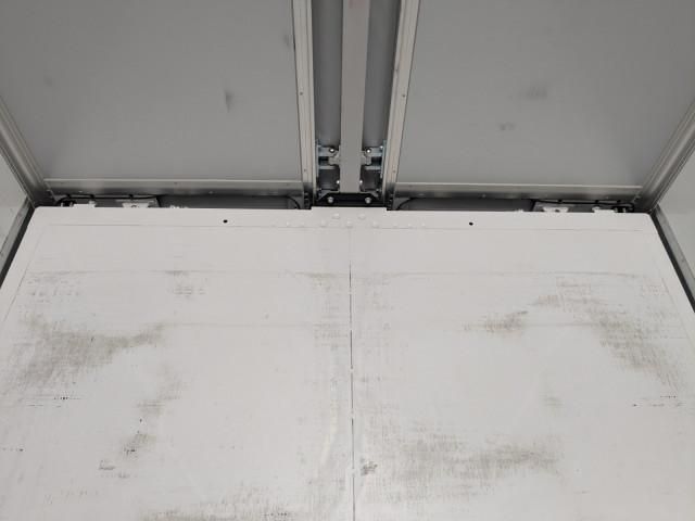 MITSUBISHI FUSOU SUPER GREAT 2022