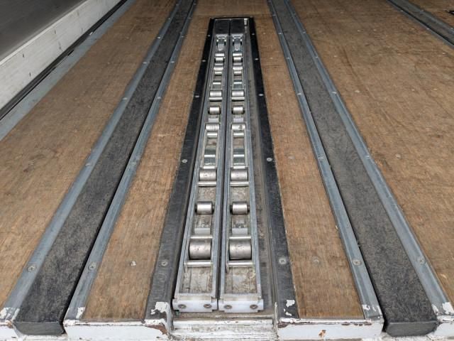 MITSUBISHI FUSOU SUPER GREAT 2022