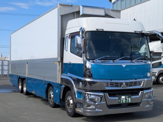 MITSUBISHI FUSOU SUPER GREAT 2018