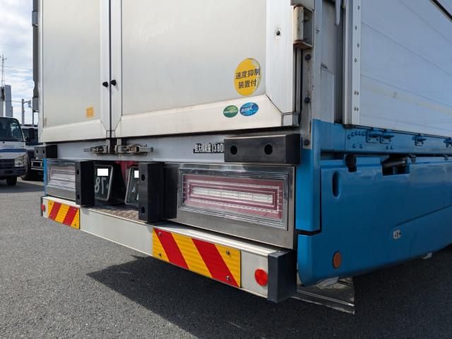 MITSUBISHI FUSOU SUPER GREAT 2018