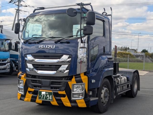 ISUZU GIGA 2018