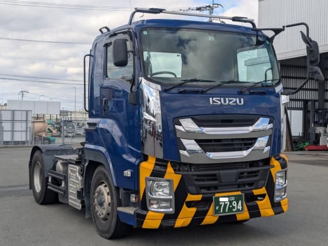 ISUZU GIGA 2018