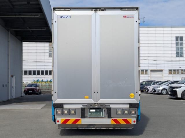 MITSUBISHI FUSOU SUPER GREAT 2018