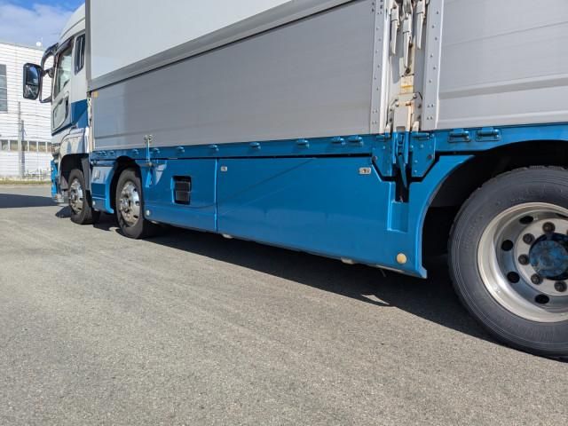 MITSUBISHI FUSOU SUPER GREAT 2018