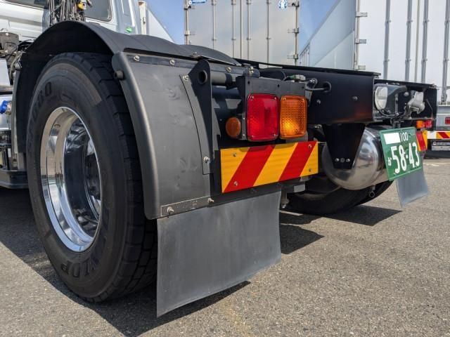 NISSAN DIESEL Quon 2015