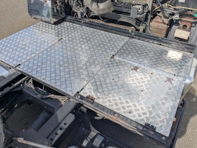 NISSAN DIESEL Quon 2015