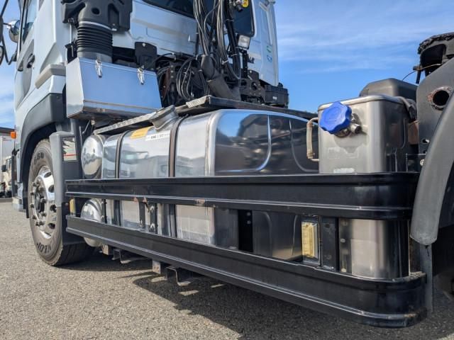 NISSAN DIESEL Quon 2015