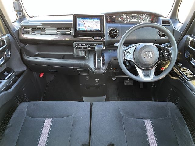 HONDA N BOX CUSTOM 2018