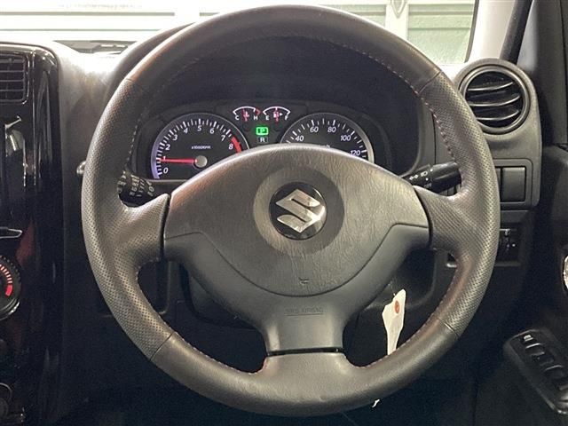 SUZUKI JIMNY 4WD 2012