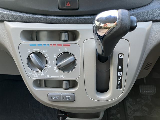 DAIHATSU MIRA e:S 2012