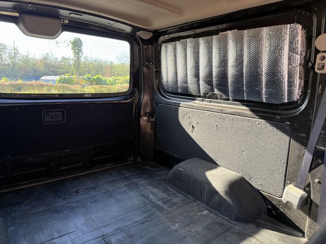 NISSAN NV350 CARAVAN 4WD 2014