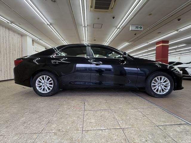 TOYOTA MARK X 2013
