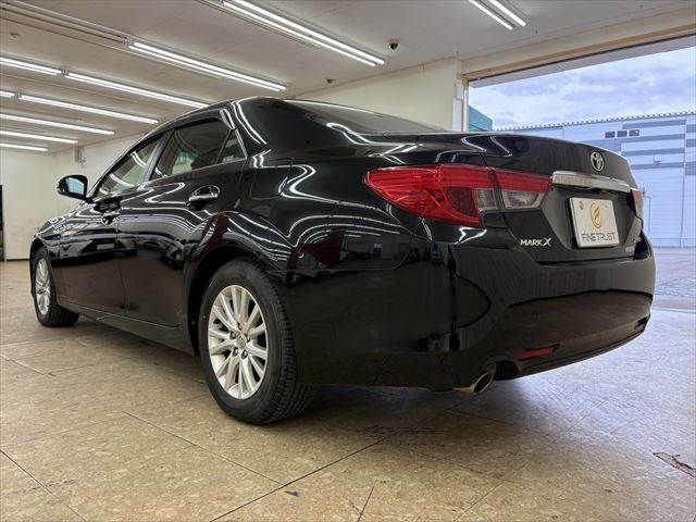 TOYOTA MARK X 2013