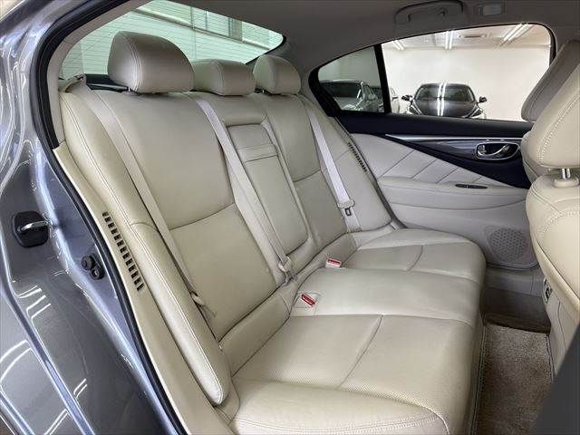 NISSAN SKYLINE HYBRID 2020