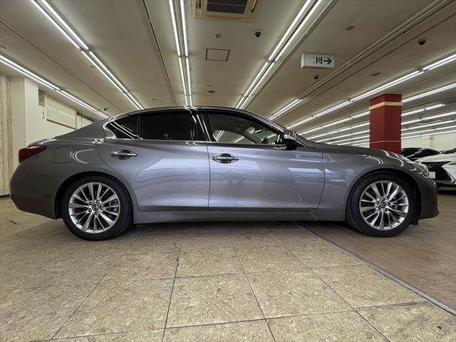 NISSAN SKYLINE HYBRID 2020