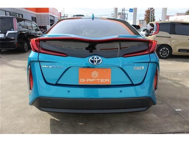 TOYOTA PRIUS PHV 2017