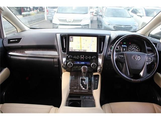 TOYOTA ALPHARD hybrid 4WD 2020