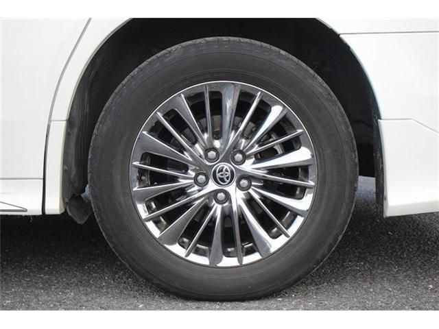 TOYOTA ALPHARD hybrid 4WD 2020