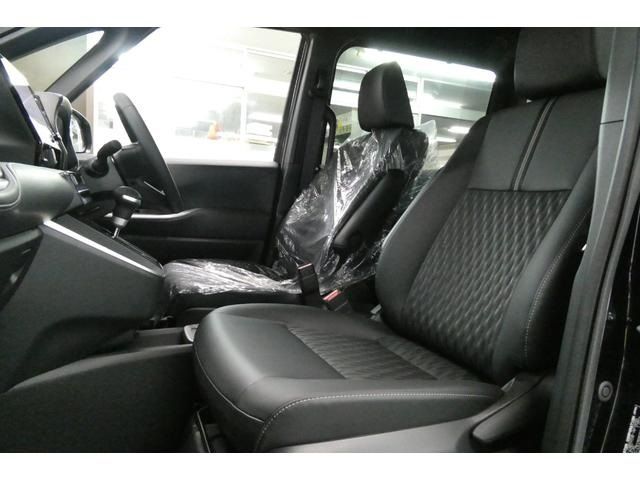 TOYOTA NOAH HYBRID 4WD 2024